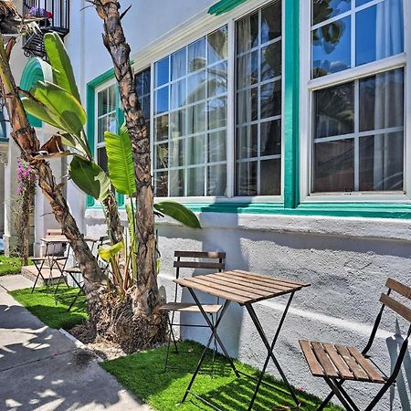 Charming Renovated Avalon Townhome, Walk To Beach! 외부 사진